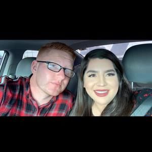 Meet your Posher, Carolina